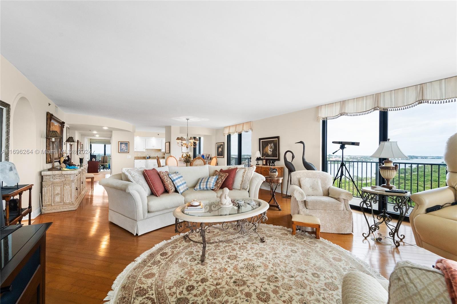 400 Beach Rd #801 Tequesta, FL 33469