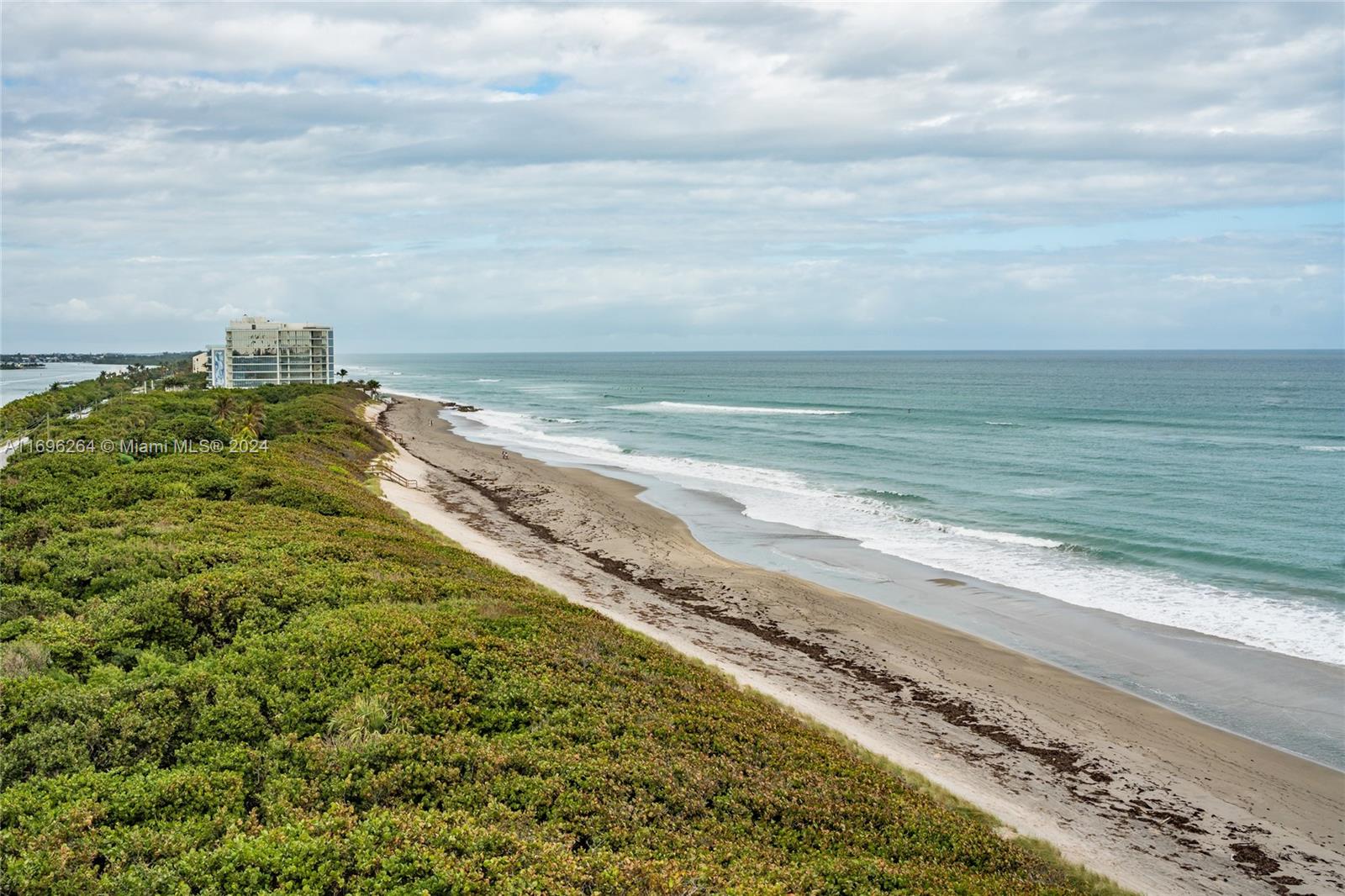 400 Beach Rd #801 Tequesta, FL 33469