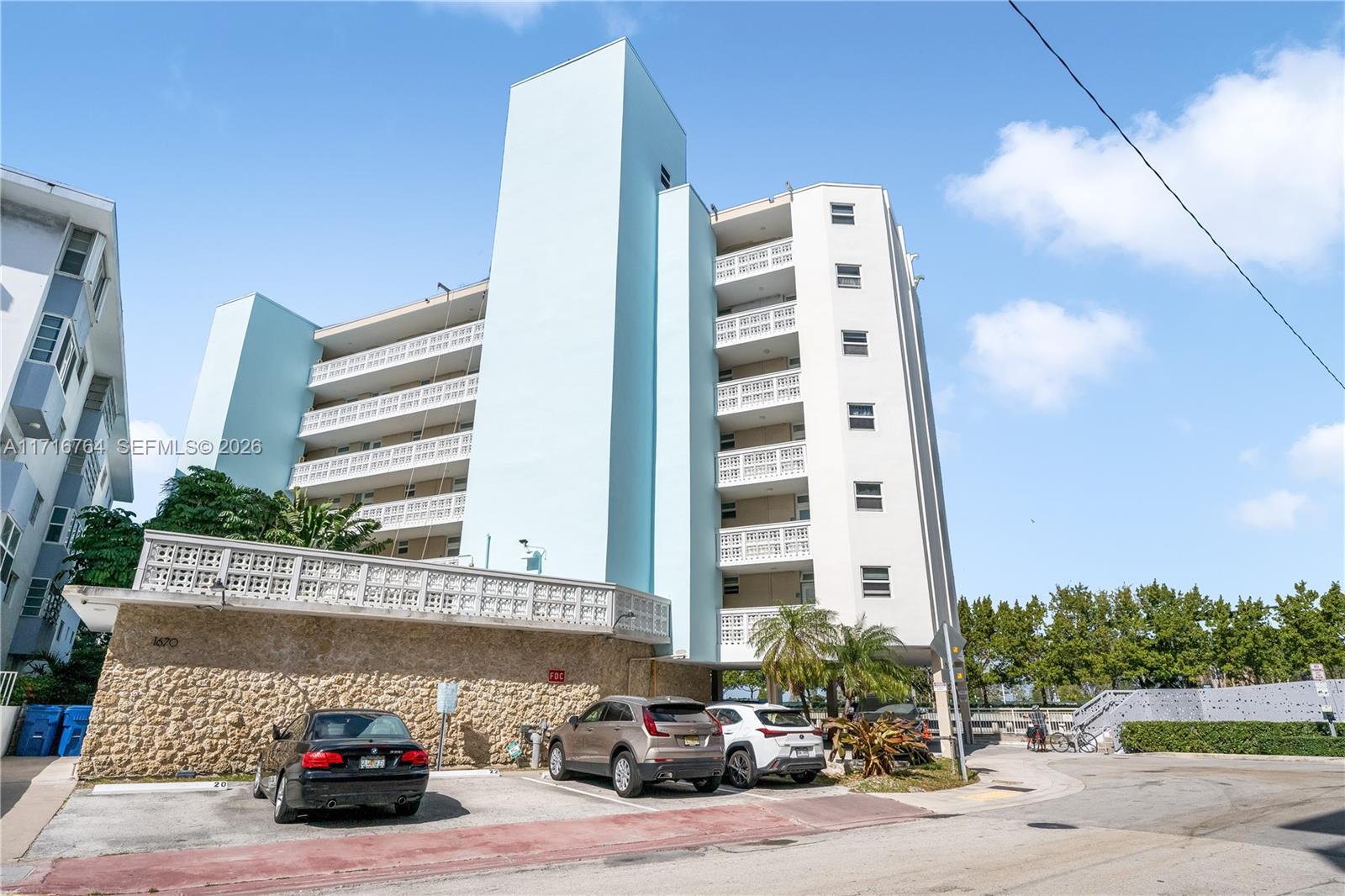 1670 Lincoln Ct #6B Miami Beach, FL 33139