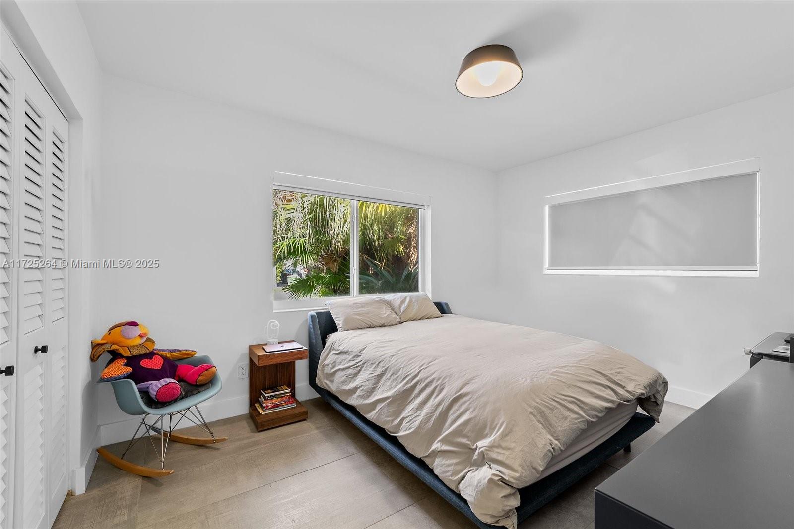 2104 NE 124th St North Miami, FL 33181