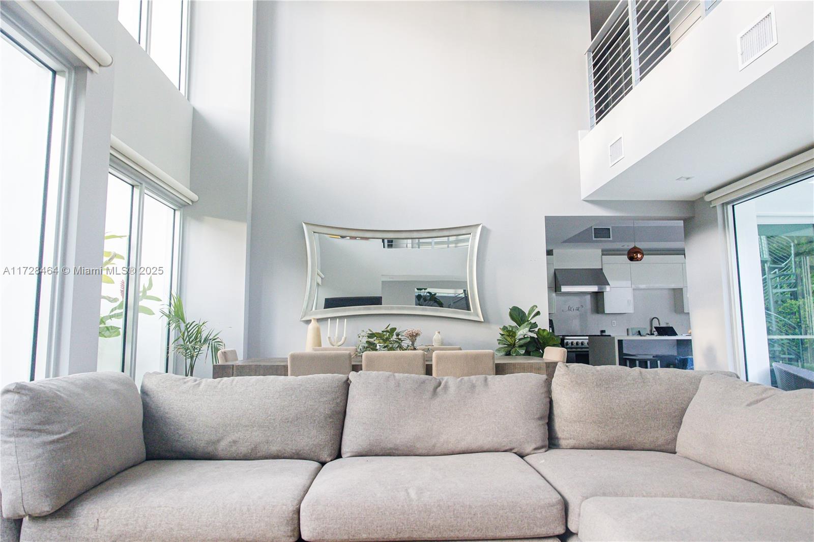 6790 SW 72th St South Miami, FL 33143