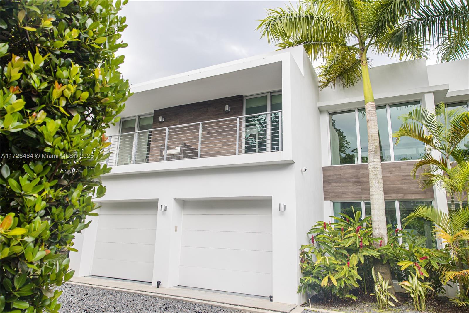 6790 SW 72th St South Miami, FL 33143