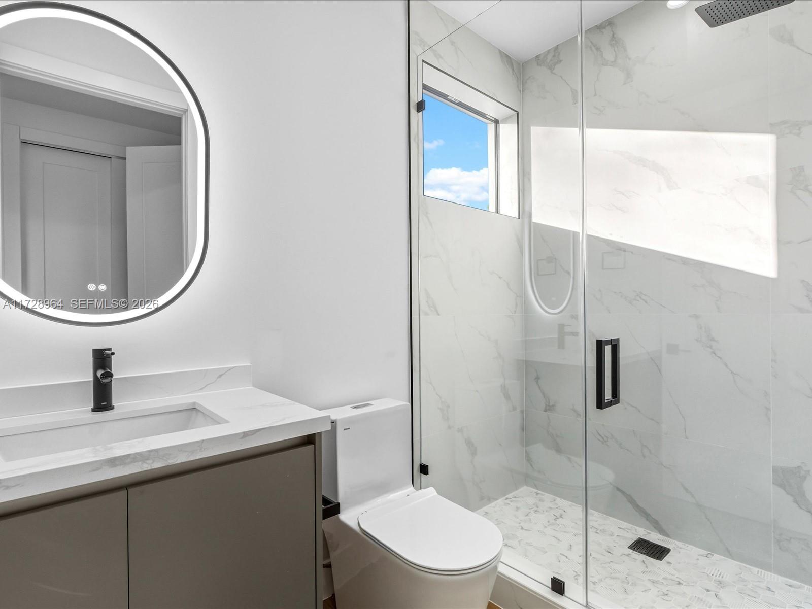 2285 SW 17th Ter Miami, FL 33145