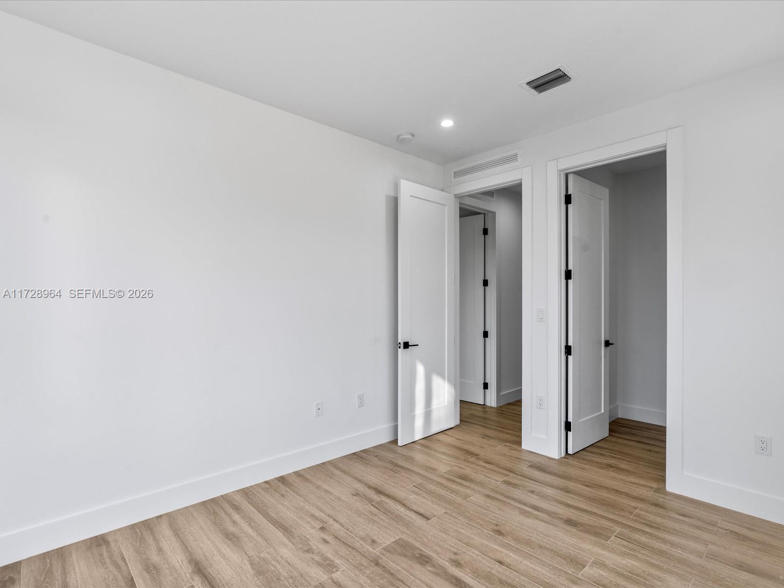 2285 SW 17th Ter Miami, FL 33145