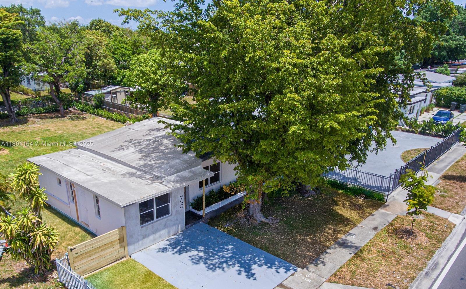 75 NW 125th St,North Miami, FL 33168
