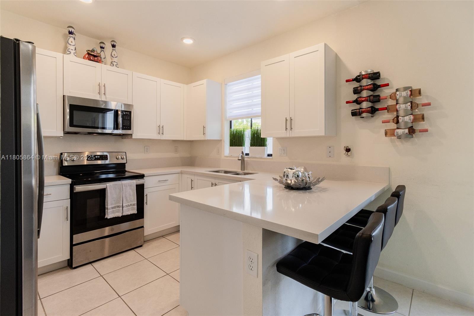 10966 W 33rd Way Hialeah, FL 33018