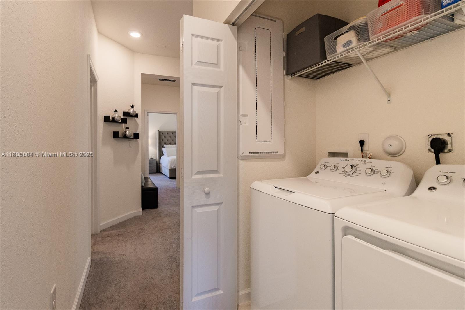 10966 W 33rd Way Hialeah, FL 33018