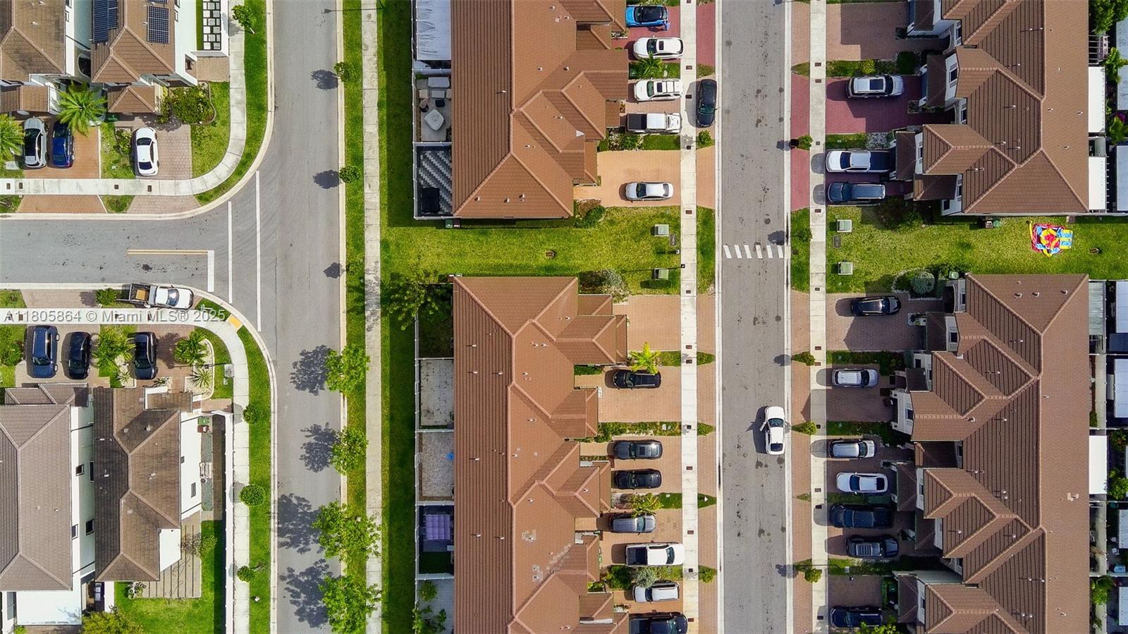 10966 W 33rd Way Hialeah, FL 33018