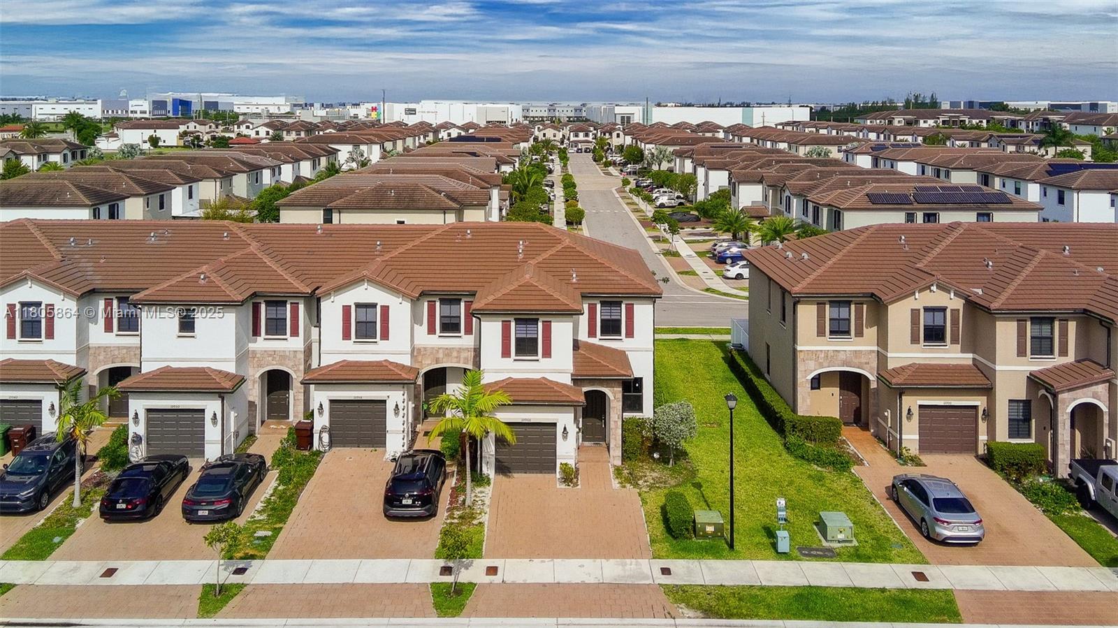 10966 W 33rd Way Hialeah, FL 33018