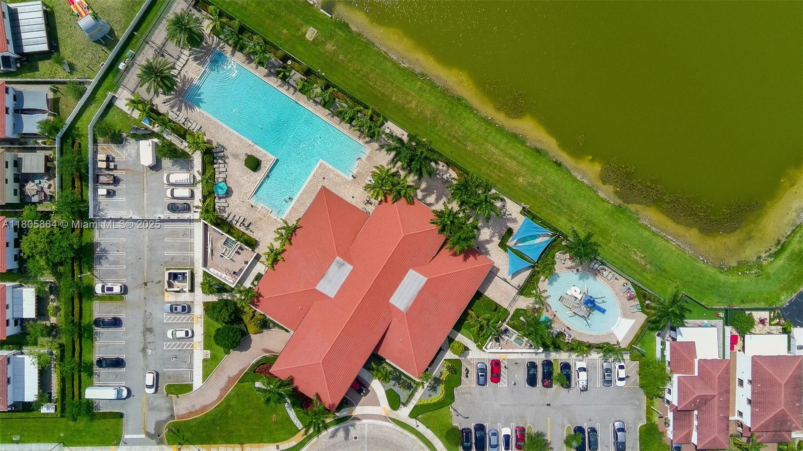 10966 W 33rd Way Hialeah, FL 33018