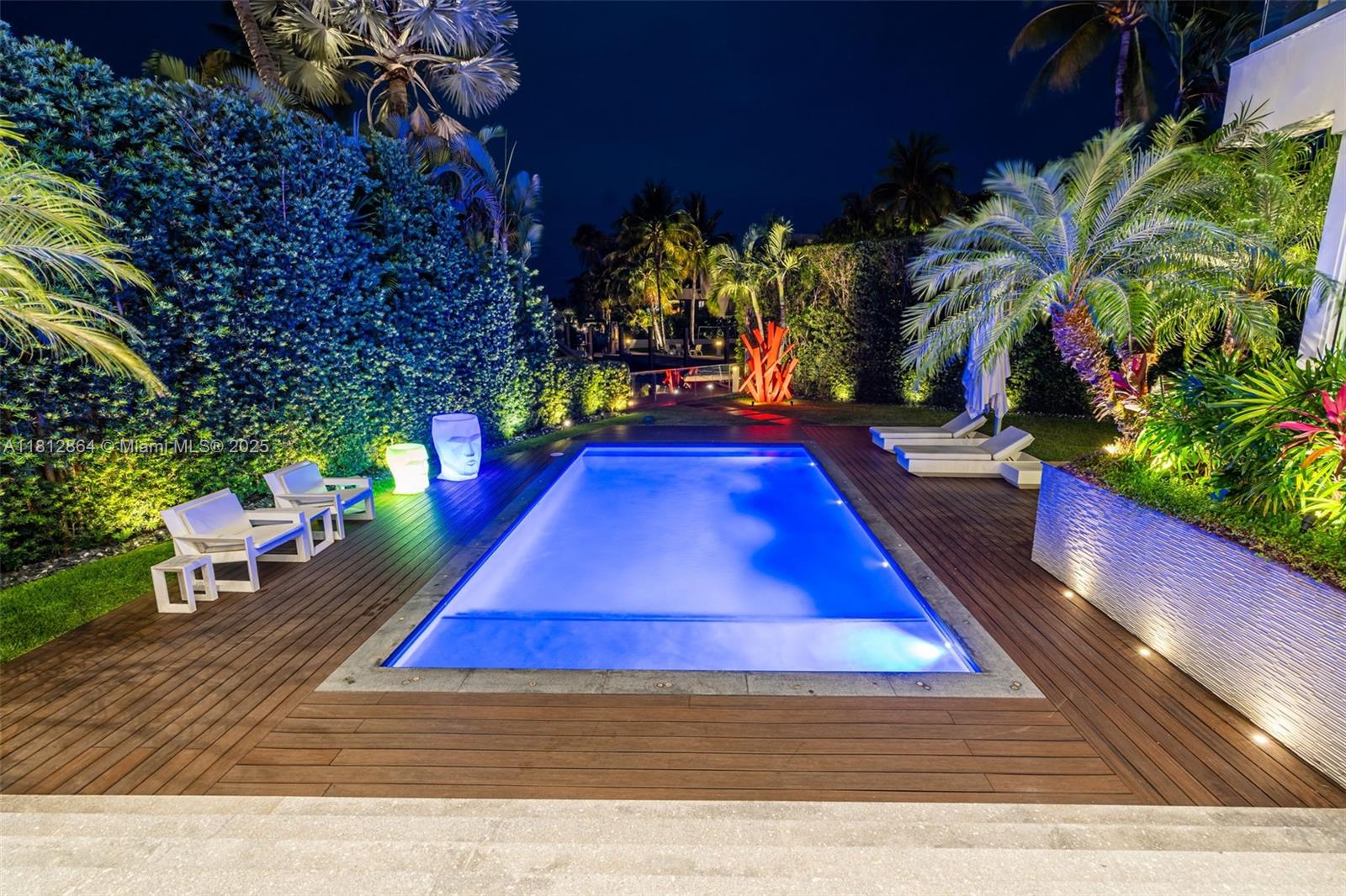 420 Island Dr Key Biscayne, FL 33149 420 Island Dr Key Biscayne, FL 33149