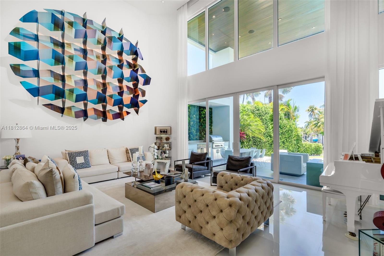 420 Island Dr Key Biscayne, FL 33149 420 Island Dr Key Biscayne, FL 33149