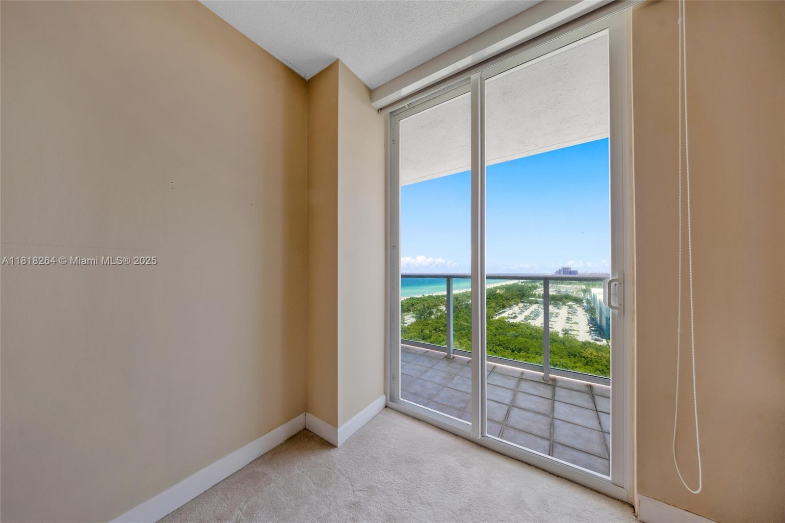 image Arlene House East13