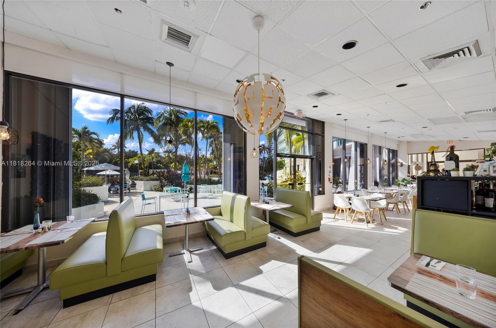 image Arlene House East36