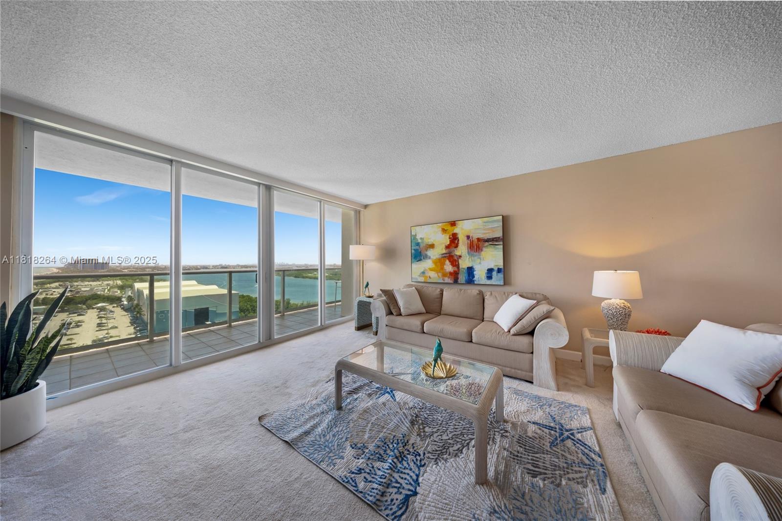 image Arlene House East5