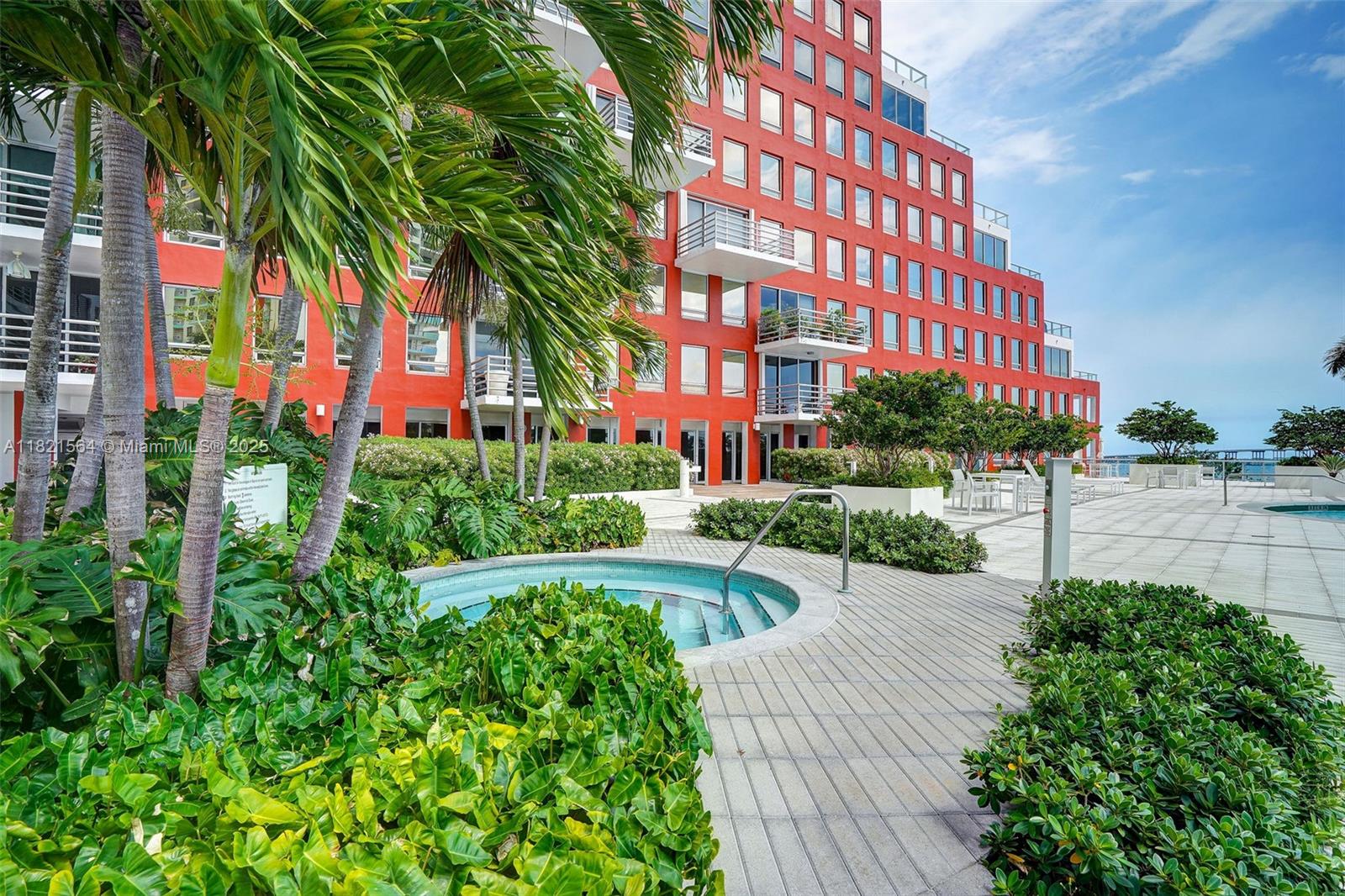 image The Palace Condo30