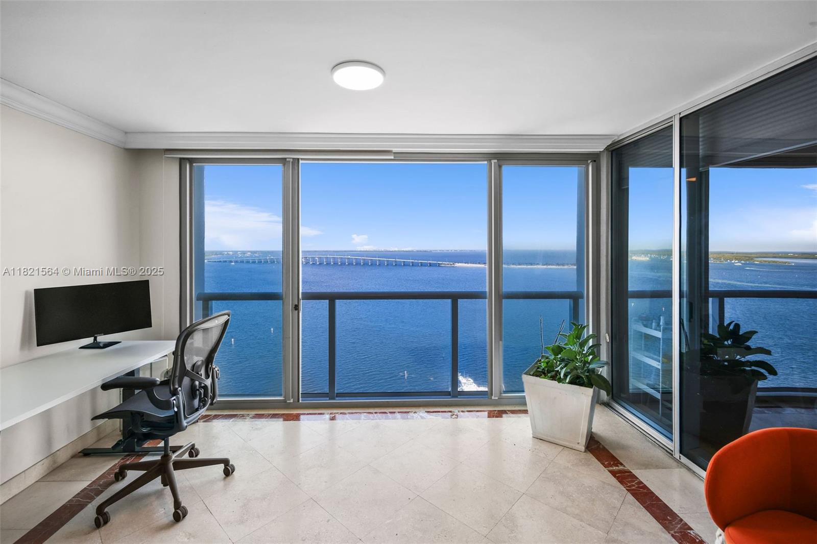 image The Palace Condo6