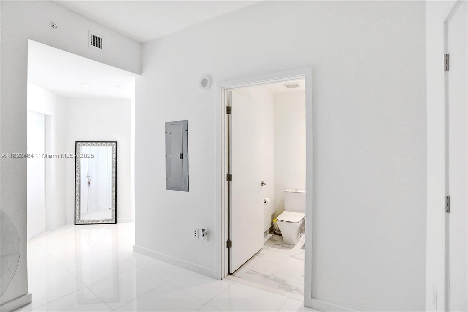 image Paramount Miami Worldcent15