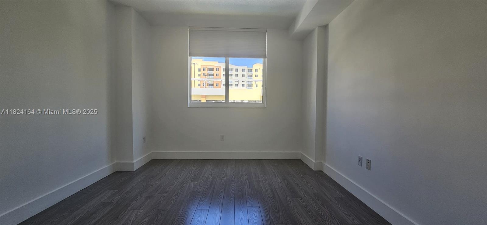 image Venture At Aventura West11