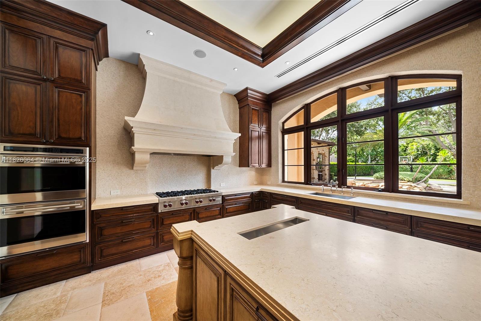 10101 SW 60th Ct Pinecrest, FL 33156