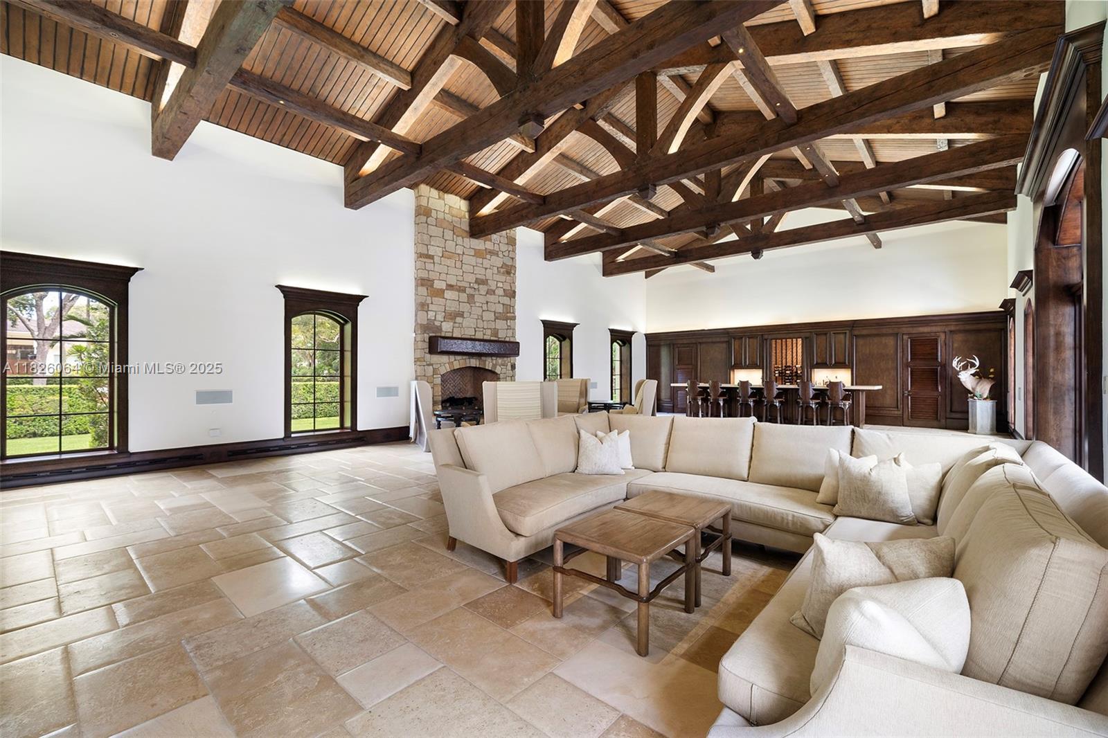 10101 SW 60th Ct Pinecrest, FL 33156