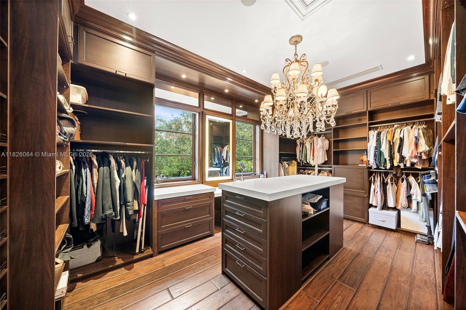 10101 SW 60th Ct Pinecrest, FL 33156