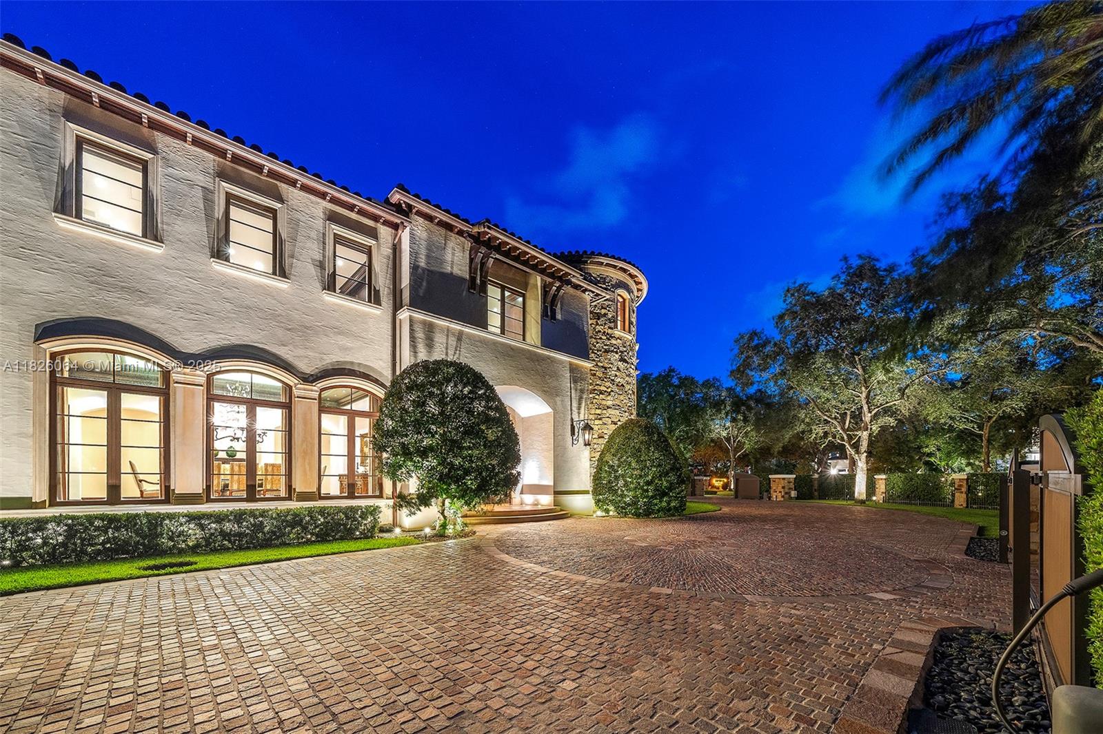 10101 SW 60th Ct Pinecrest, FL 33156