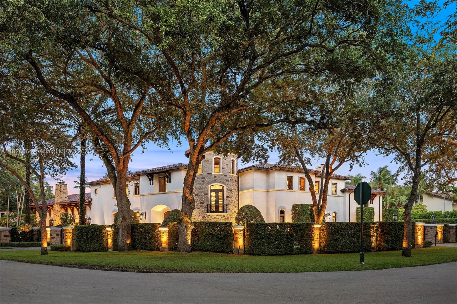 10101 SW 60th Ct Pinecrest, FL 33156