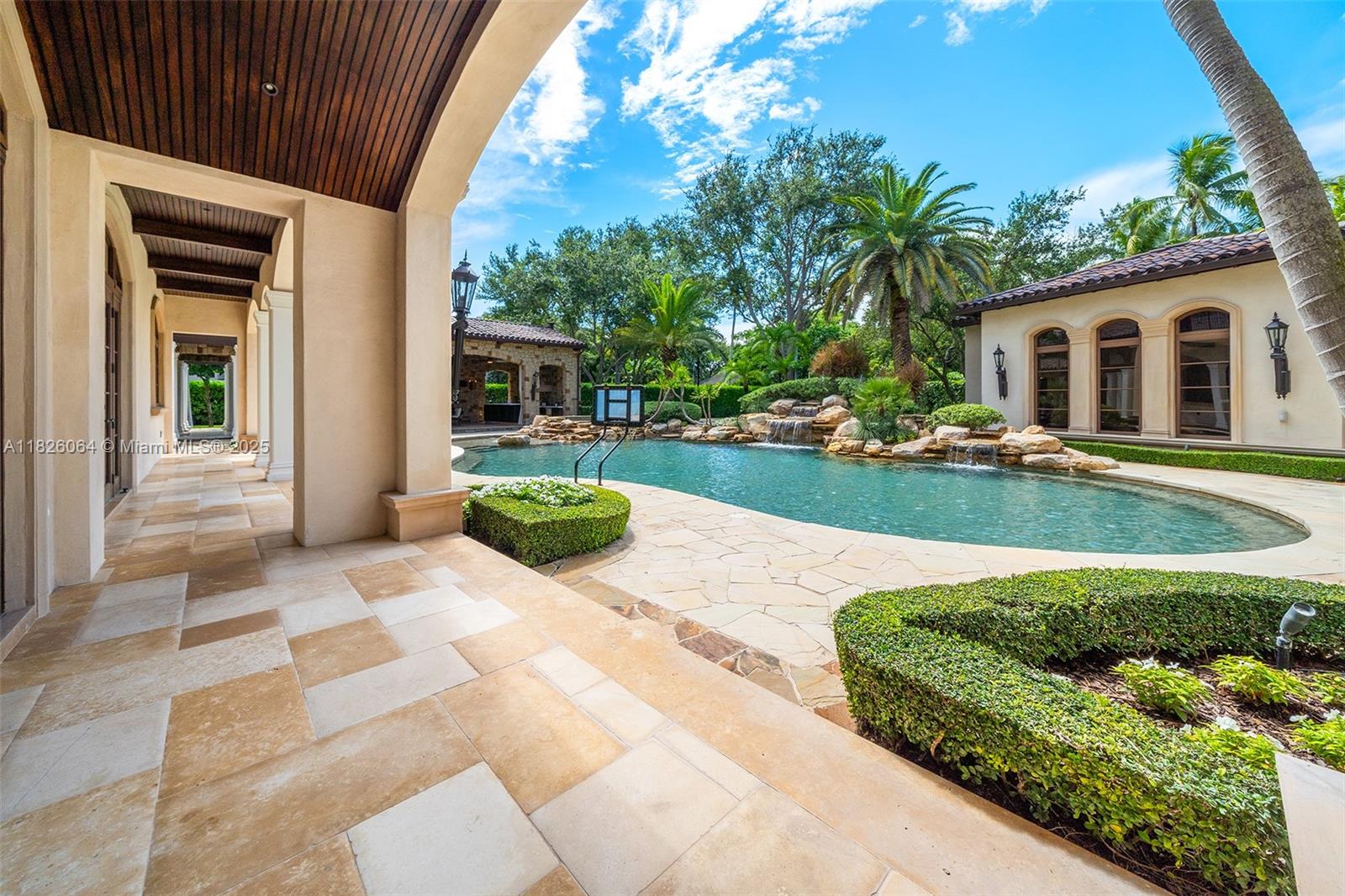 10101 SW 60th Ct Pinecrest, FL 33156