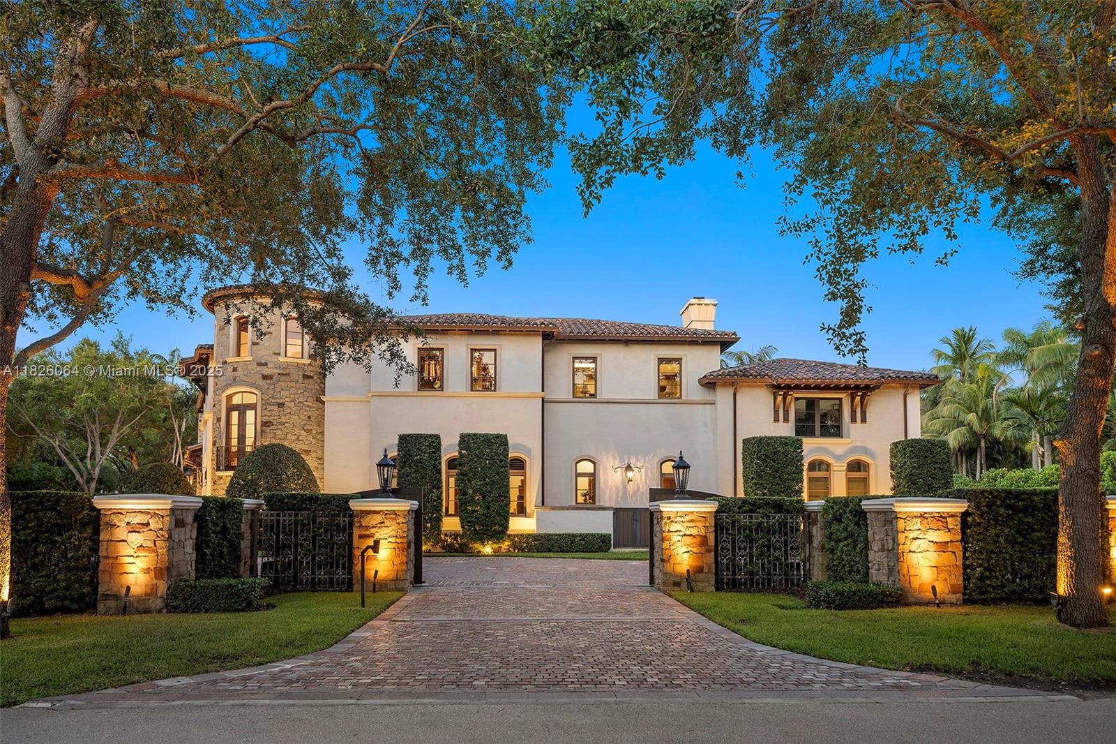 10101 SW 60th Ct Pinecrest, FL 33156