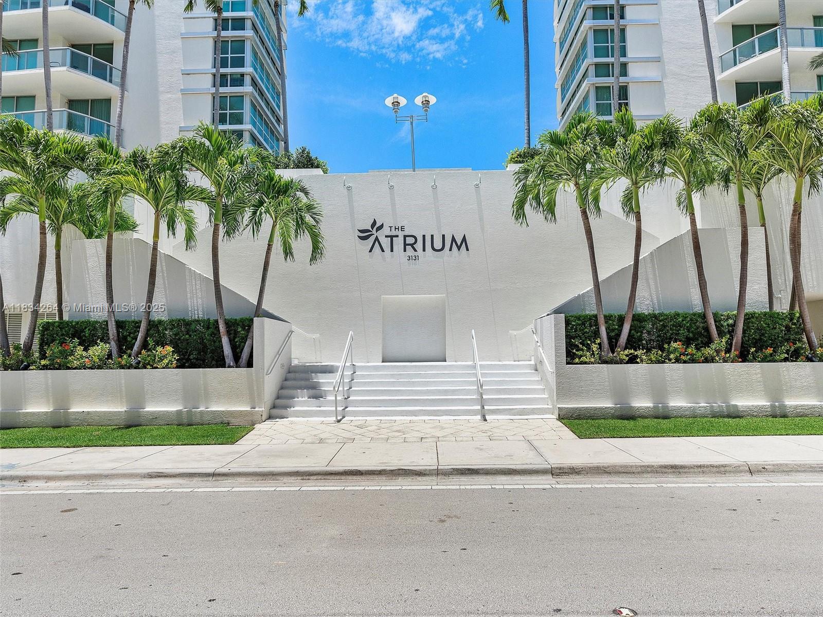 image Atrium At Aventura18