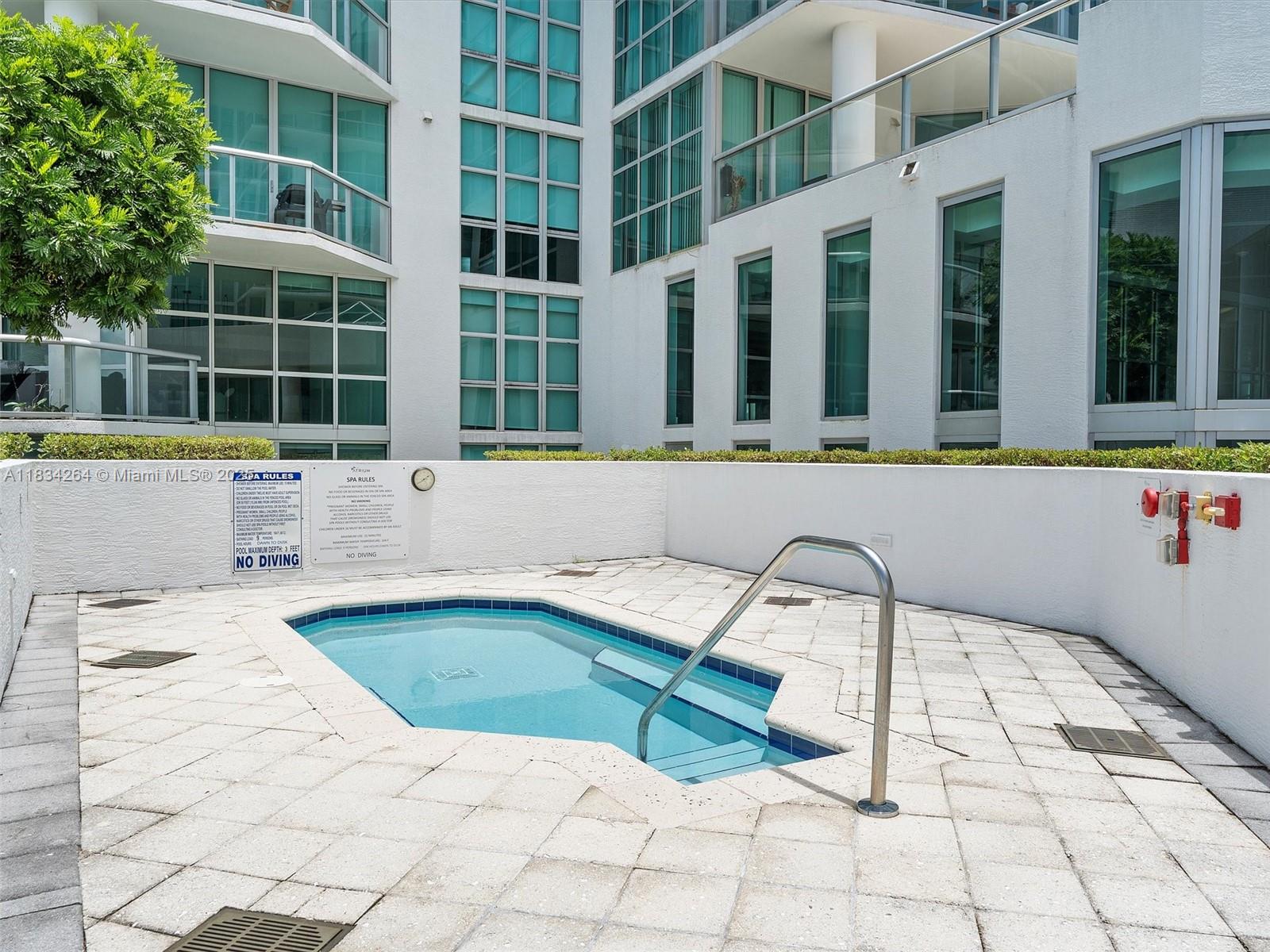 image Atrium At Aventura22