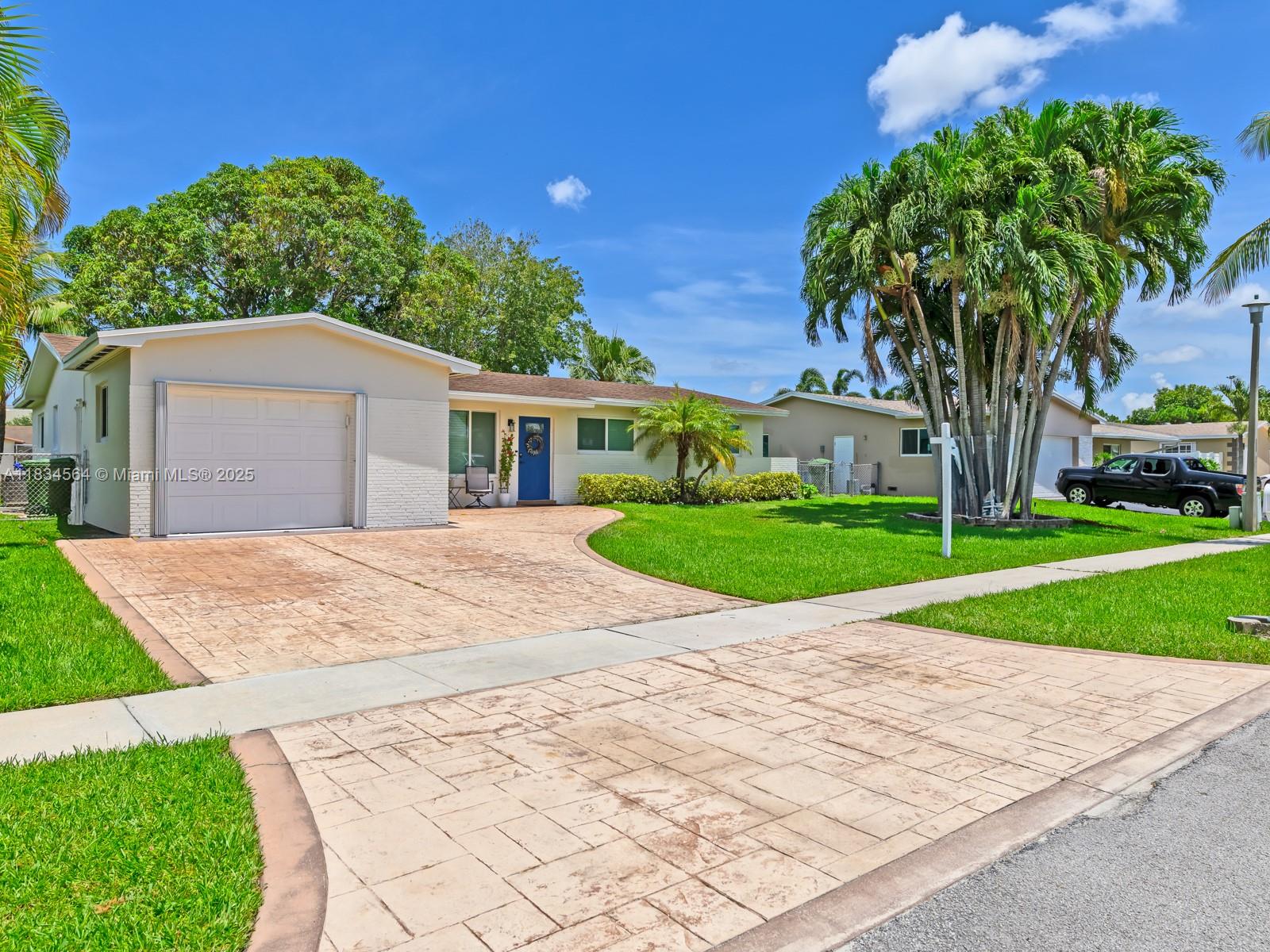 321 NW 93rd Ave
