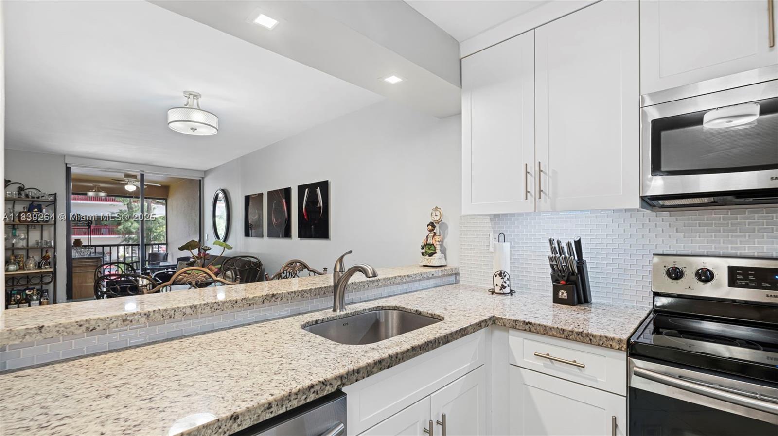 15405 N Miami Lakeway N #203-1