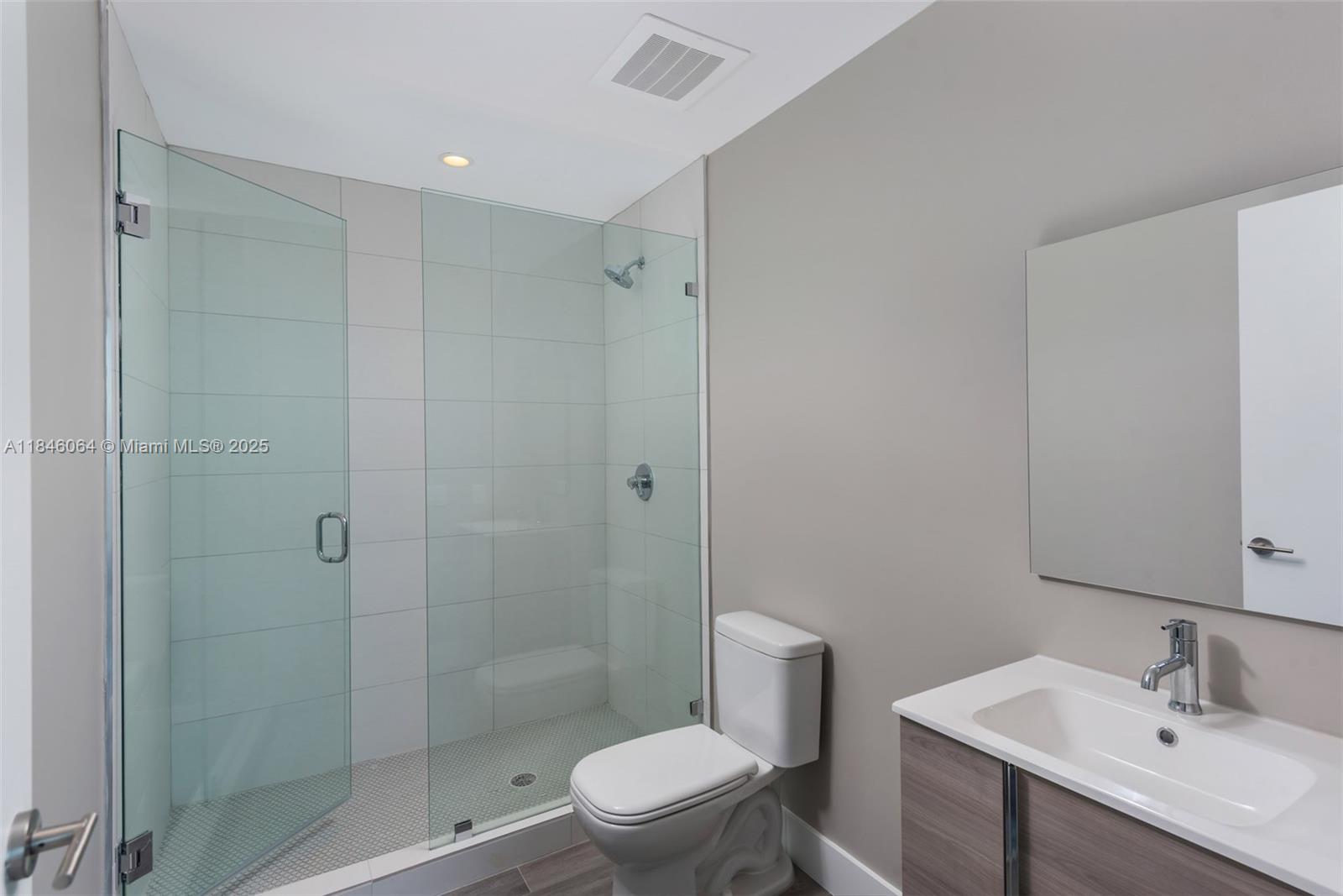 image Biscayne Beach Condo10