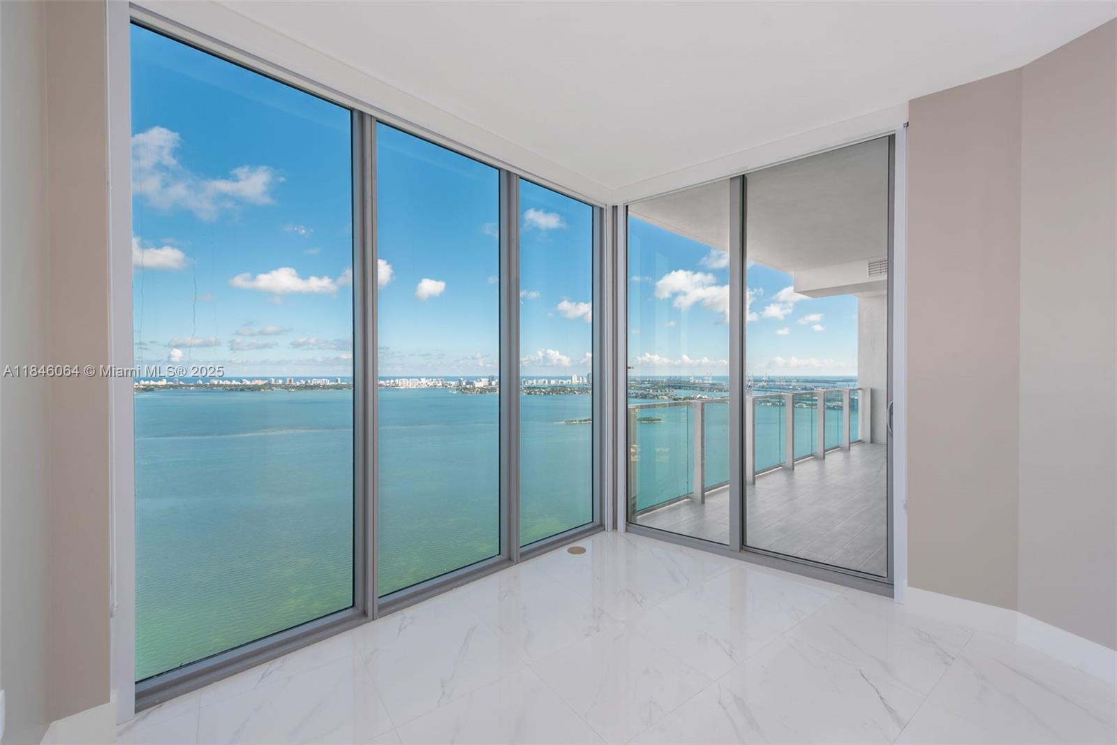 image Biscayne Beach Condo13