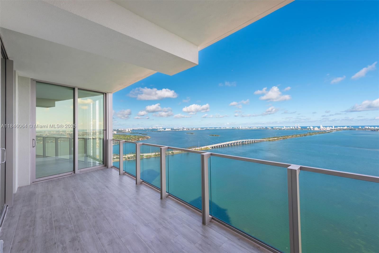 image Biscayne Beach Condo21