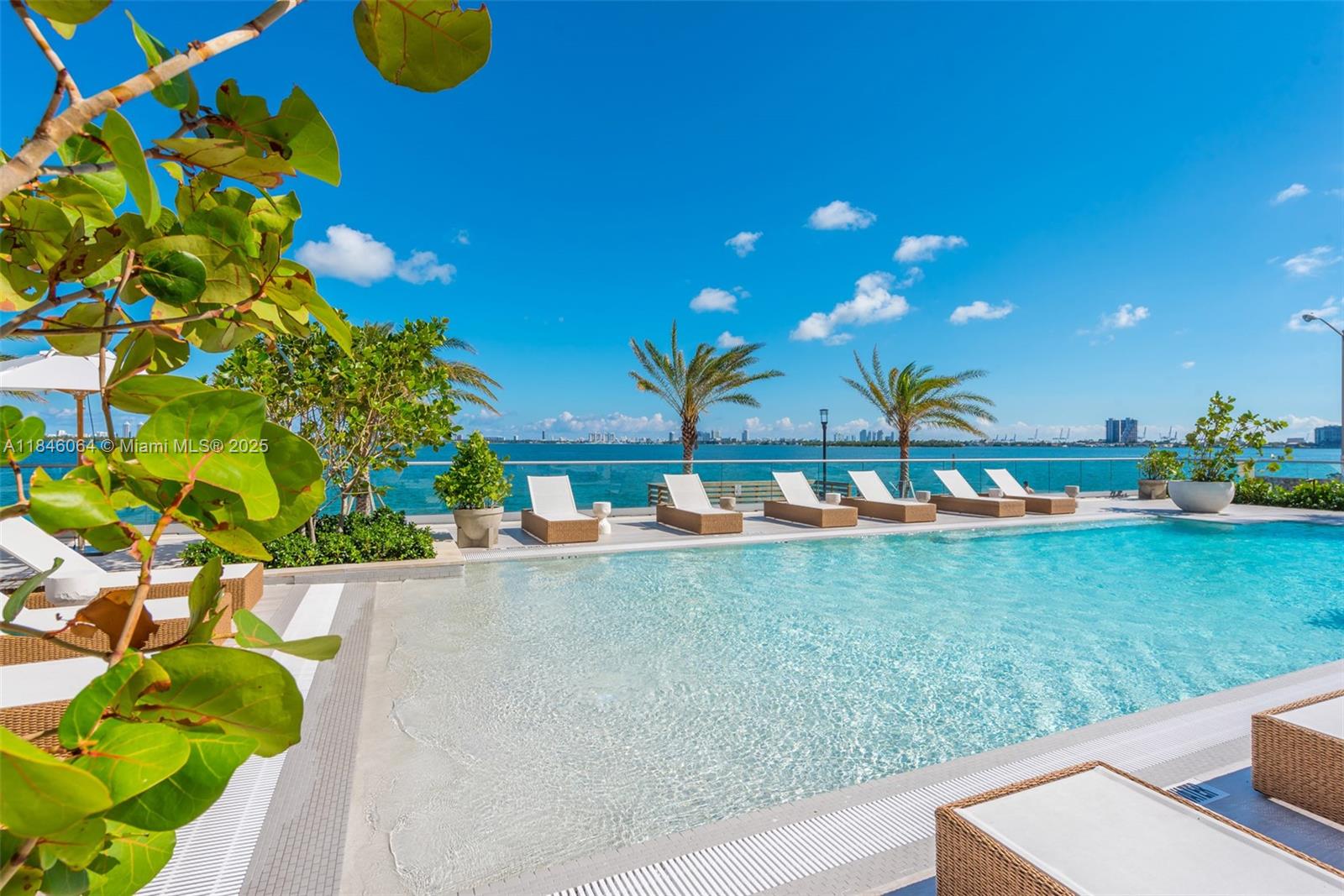image Biscayne Beach Condo41