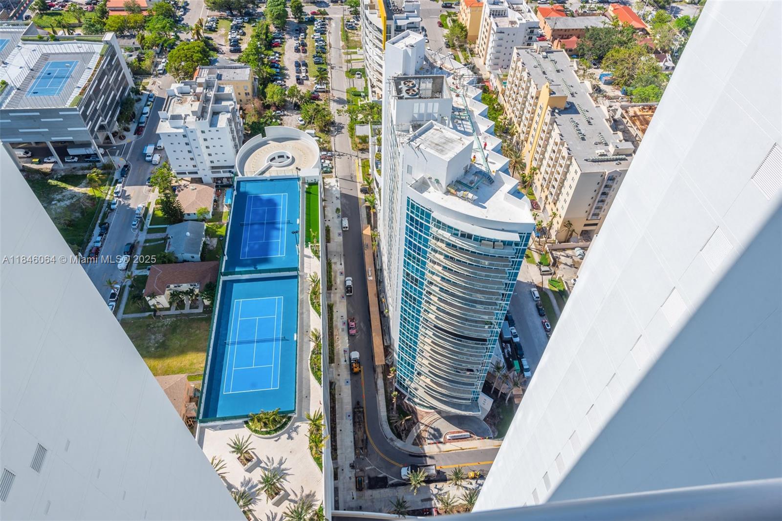 image Biscayne Beach Condo42