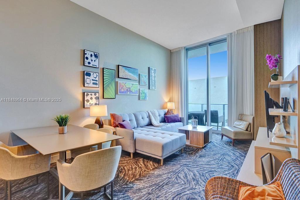 4111 S Ocean Dr #304