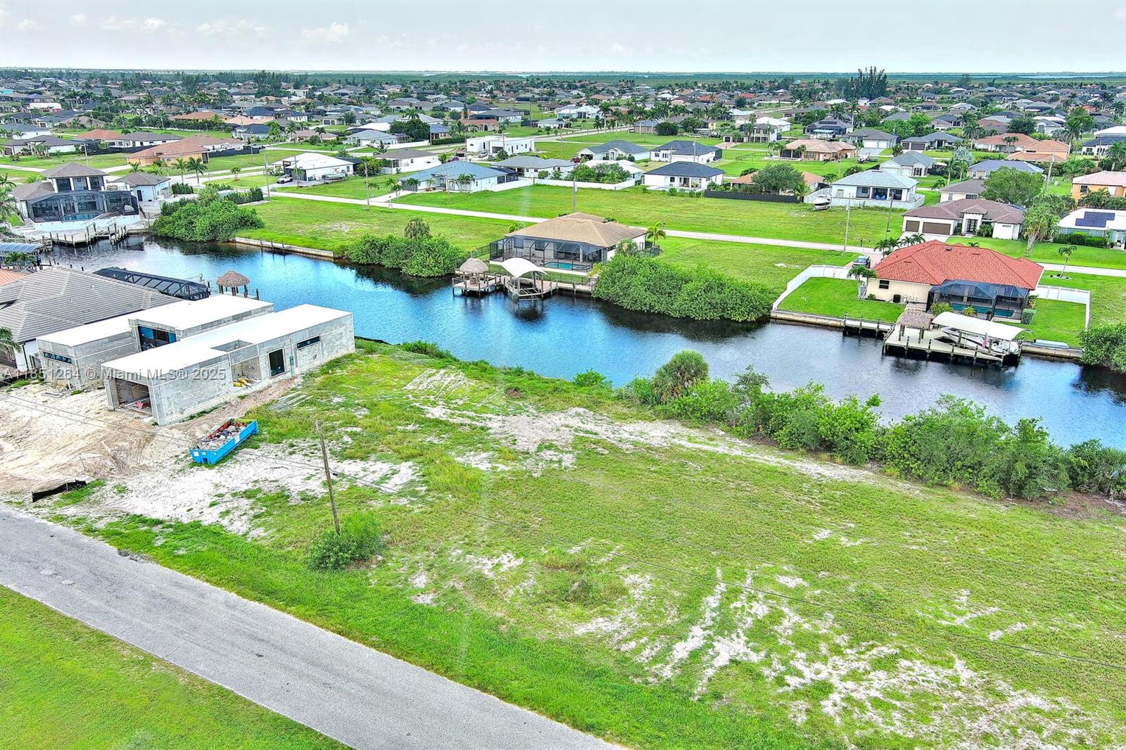 1228 NW 34th Ave Cape Coral, FL 33993