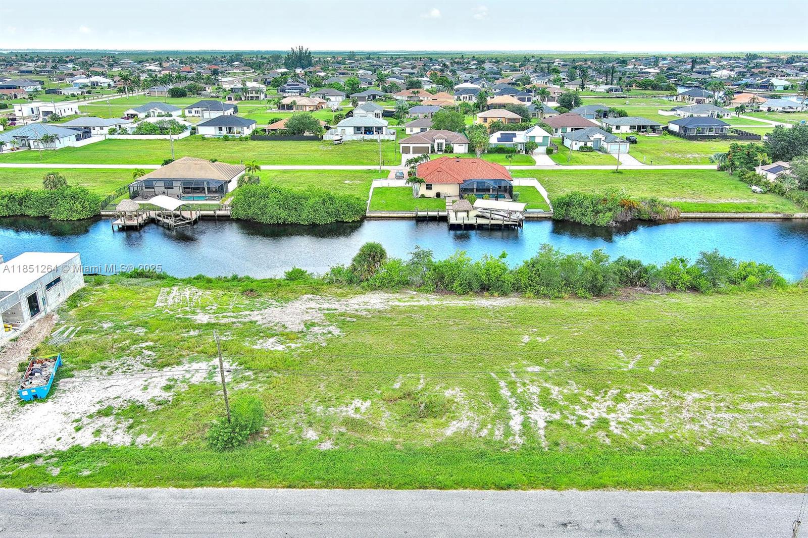 1228 NW 34th Ave Cape Coral, FL 33993