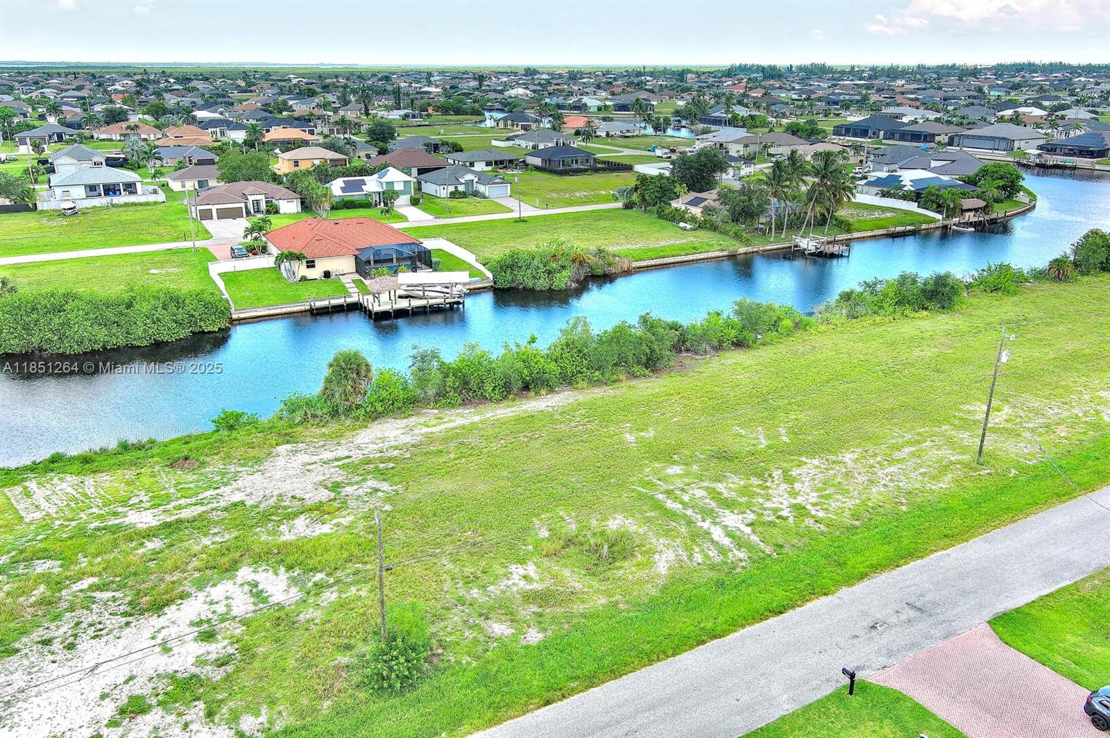 1228 NW 34th Ave Cape Coral, FL 33993