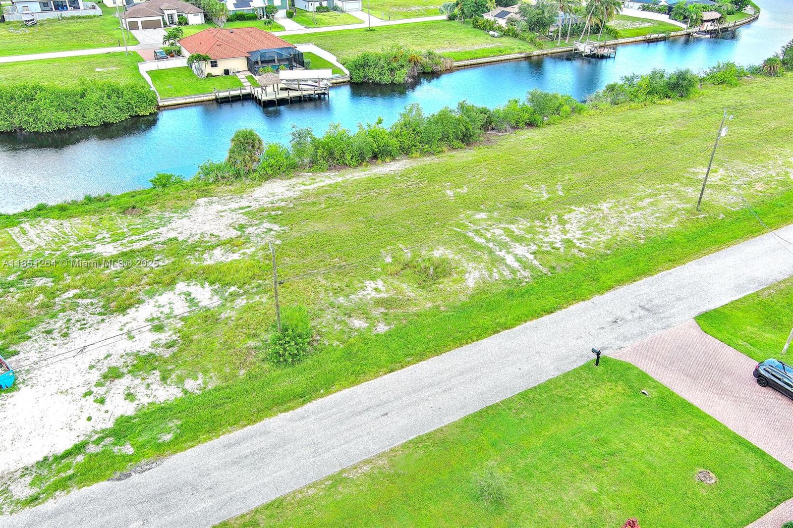 1228 NW 34th Ave Cape Coral, FL 33993