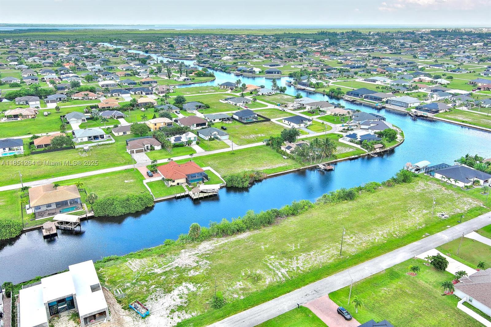 1228 NW 34th Ave Cape Coral, FL 33993