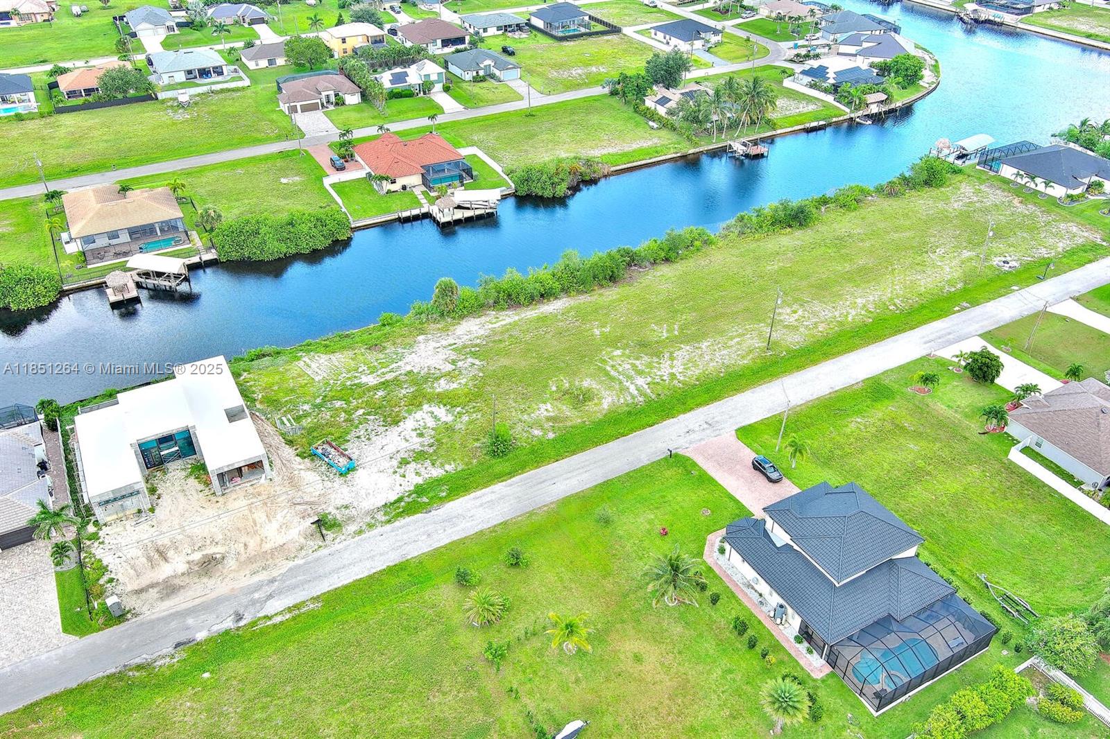 1228 NW 34th Ave Cape Coral, FL 33993