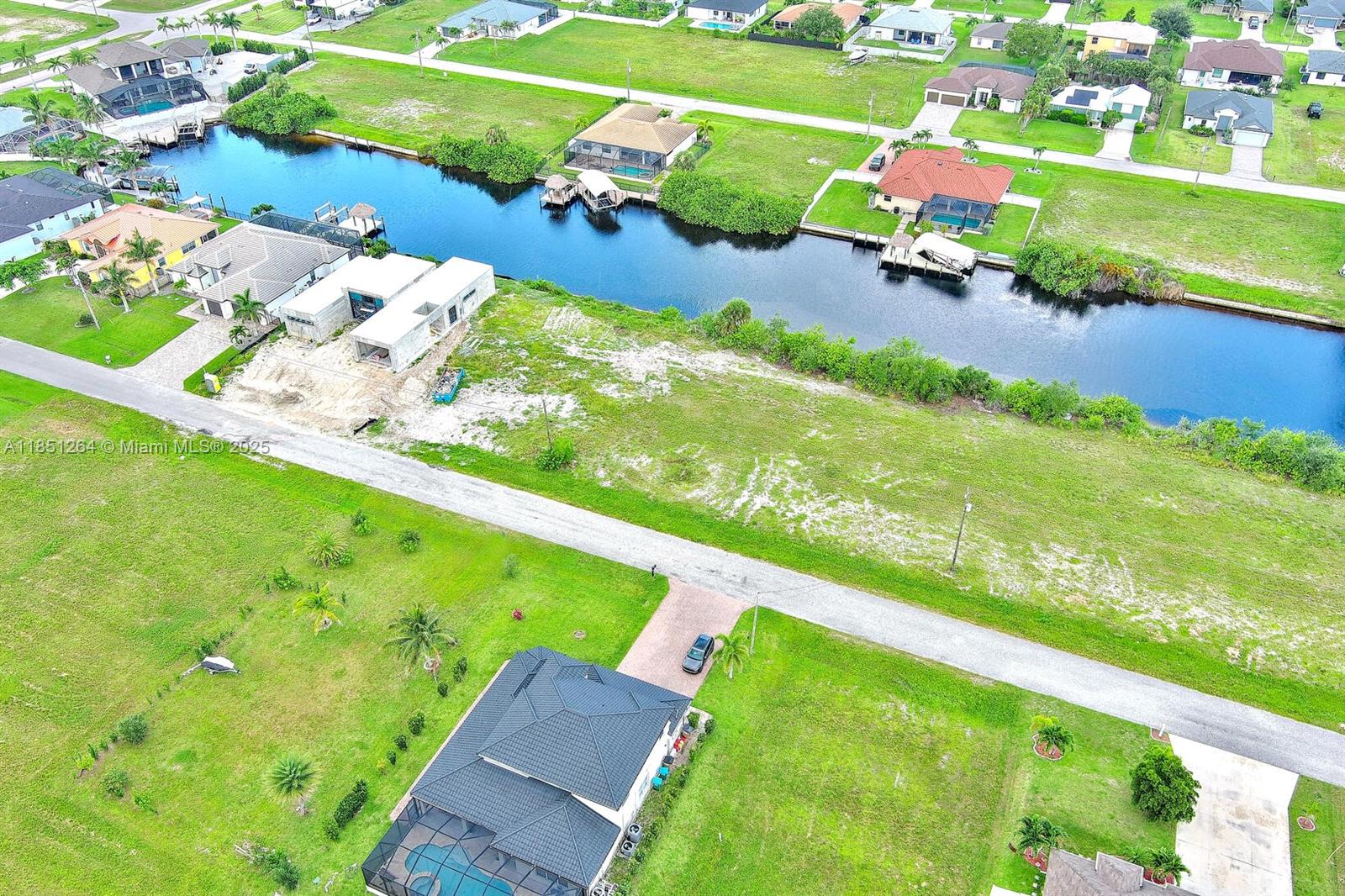 1228 NW 34th Ave Cape Coral, FL 33993