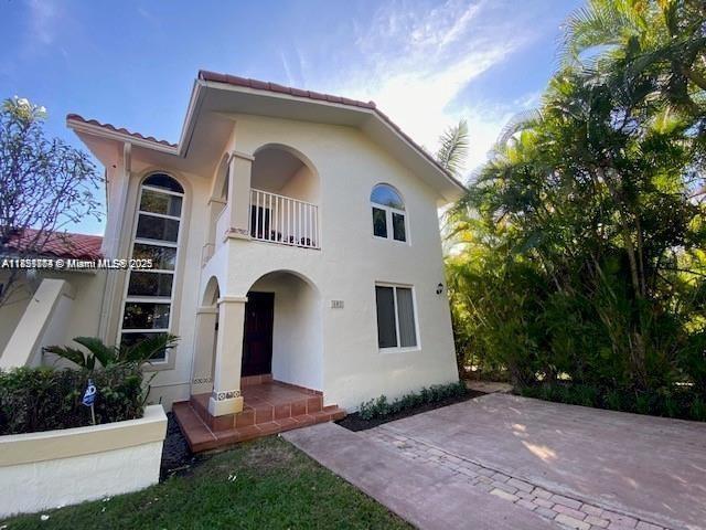 402 Majorca Ave #402