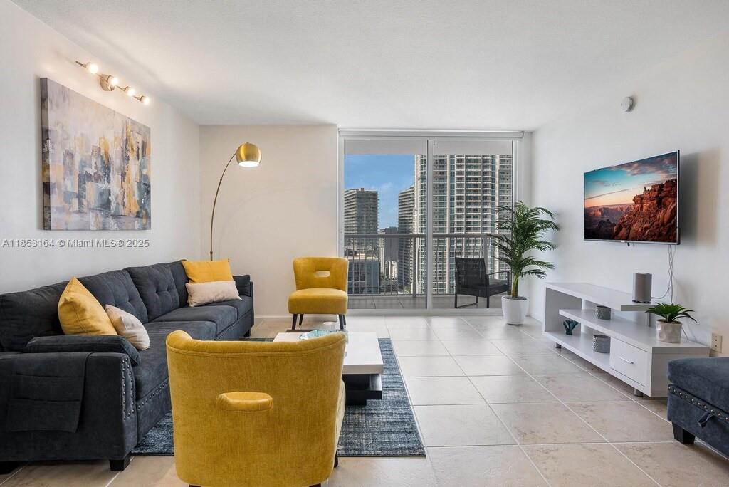 1200 Brickell Bay Dr #3124