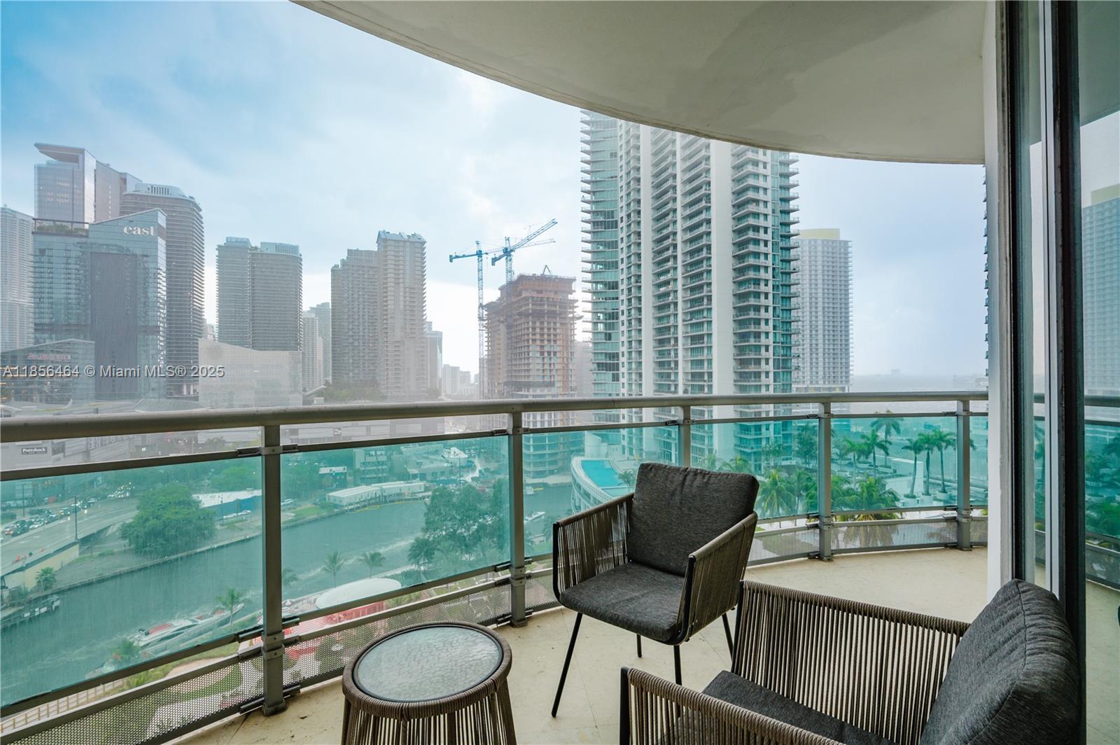image Wind Condo7